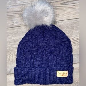 NWOT Navy Blue Britt's Knits Plush Lined Knit Hat Grey White Pom Pom